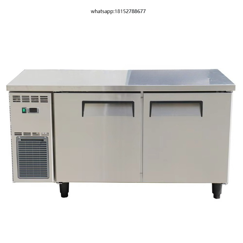 Commercial Kitchen Refrigerator - Équipements de cuisine commerciale en acier