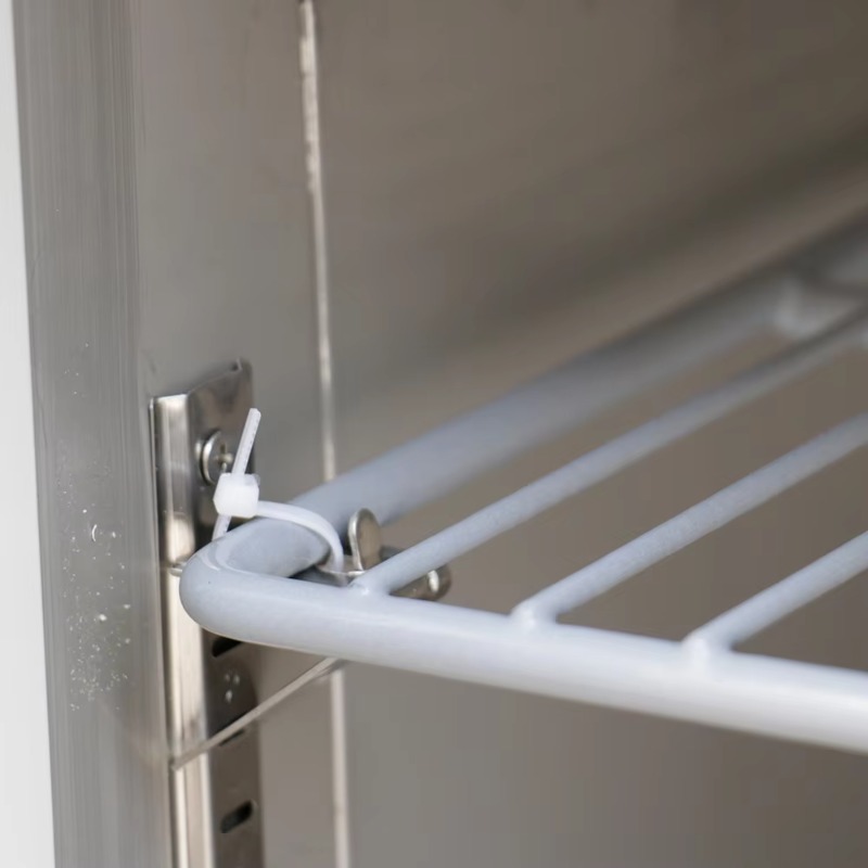 Équipements de cuisine commerc - Commercial Kitchen Refrigerator avis et prix