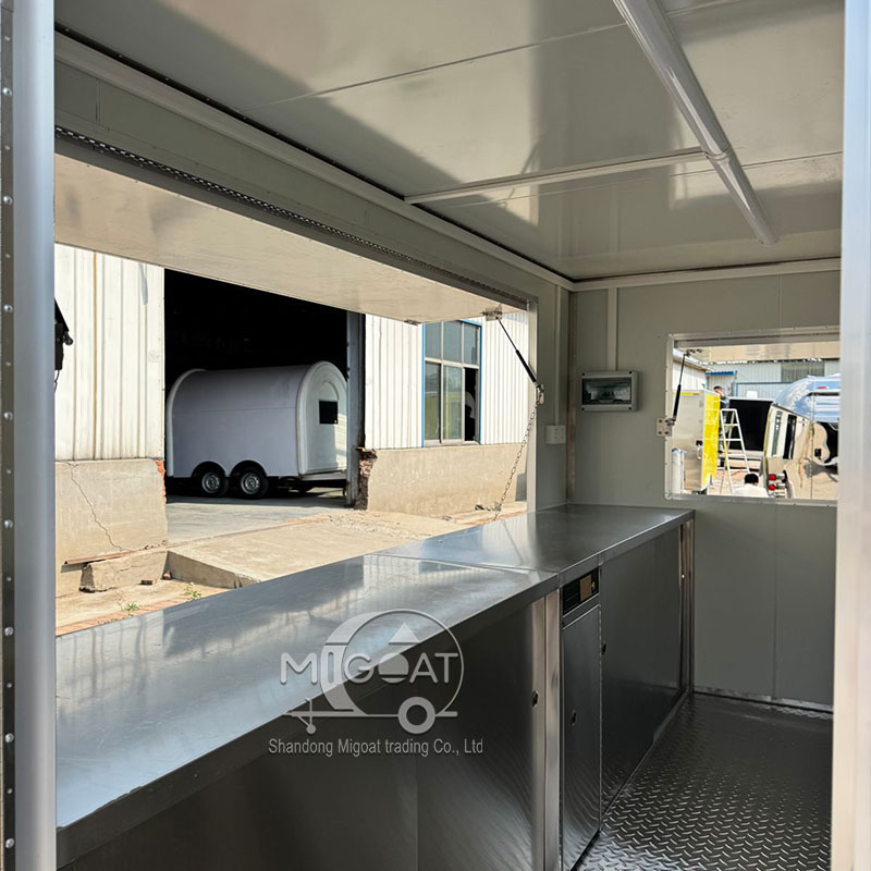 Remorque de cuisine Mobile com - Commercial Kitchen Trailer avis et prix